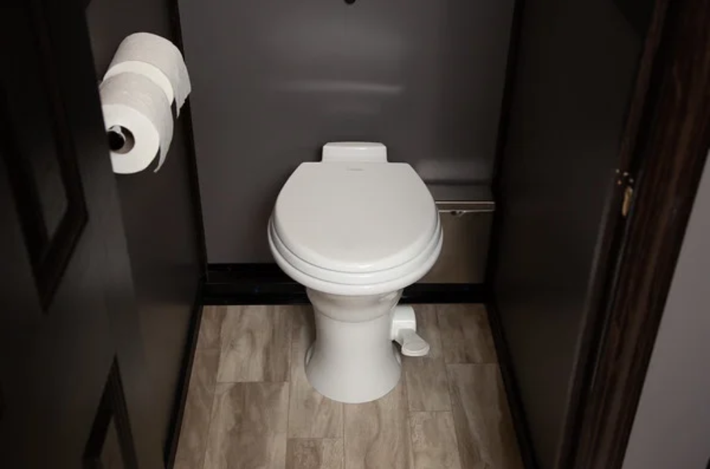 10 stall restroom updated (5)