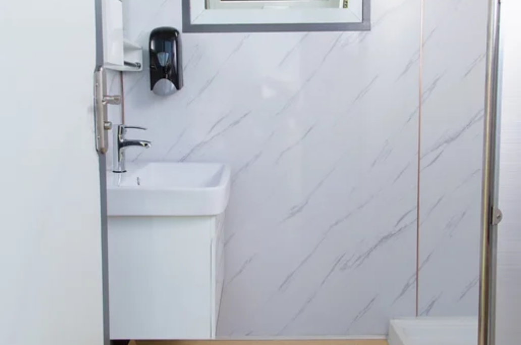 2stall interiior (4)