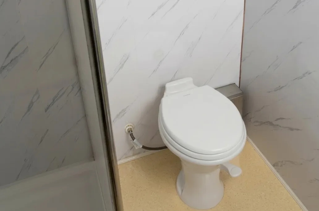 1 STALL TRAILER (5)