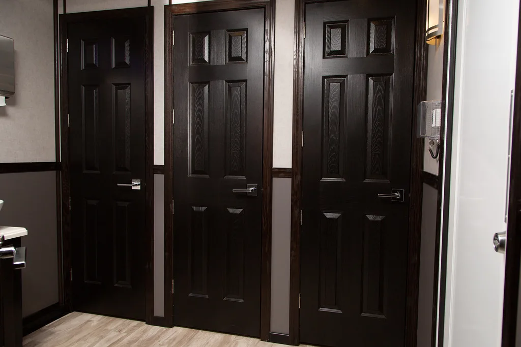 10 Stall Interior Gallery (3)