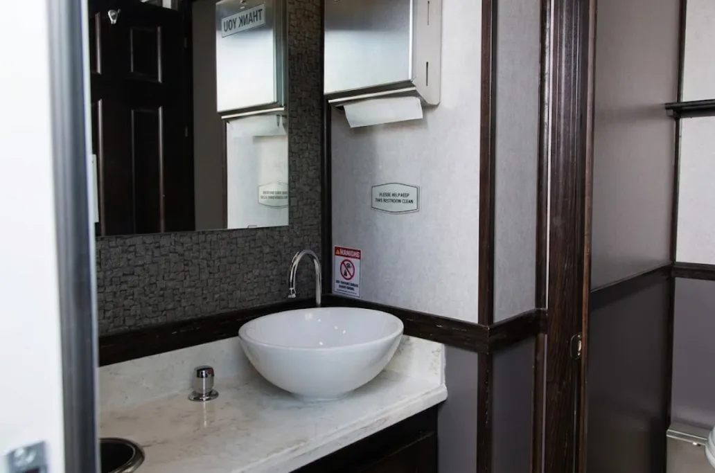 4 STALL (6)