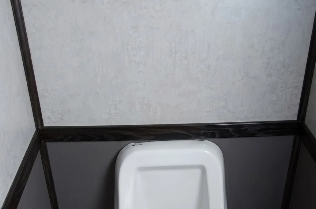 4 STALL (8)