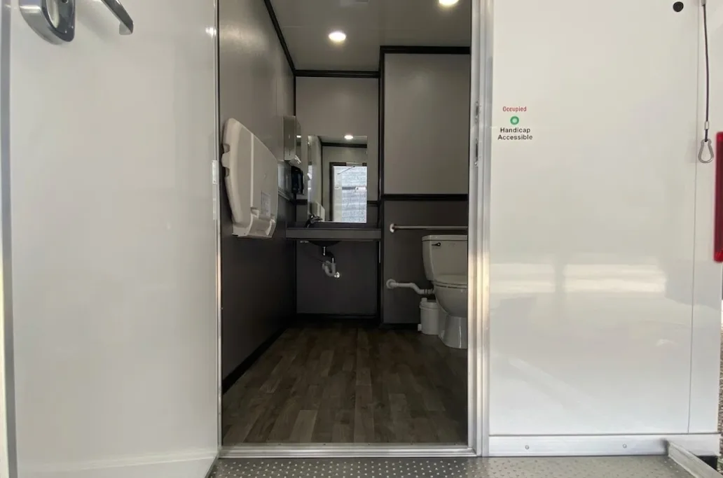 ADA+2 STALL (4)